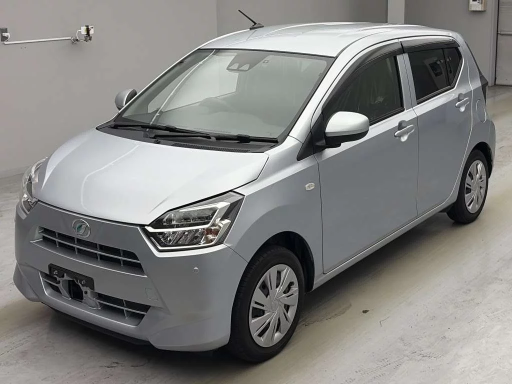 Daihatsu Mira e:S LA350S 2023